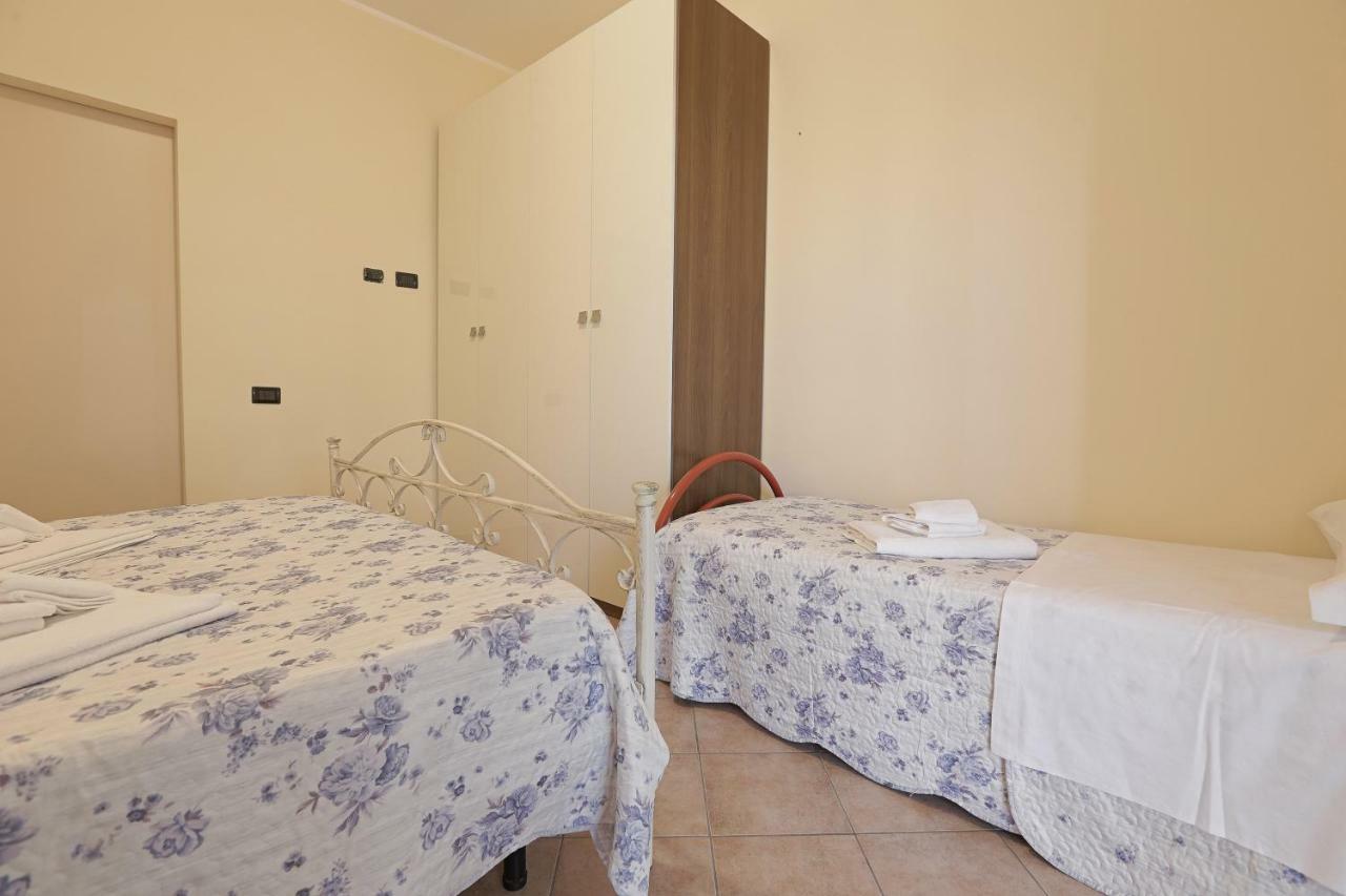 Leon D'Oro - Villetta Turistica San Leone Exteriör bild